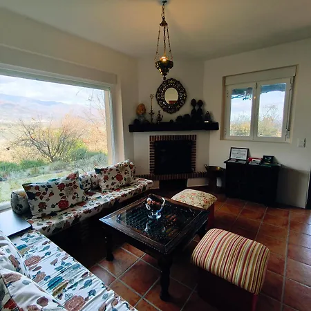 Bellavista De Gredos * Мадригаль-де-ла-Вера