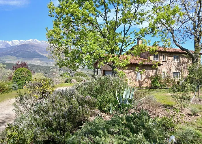 Bellavista De Gredos * Madrigal de la Vera