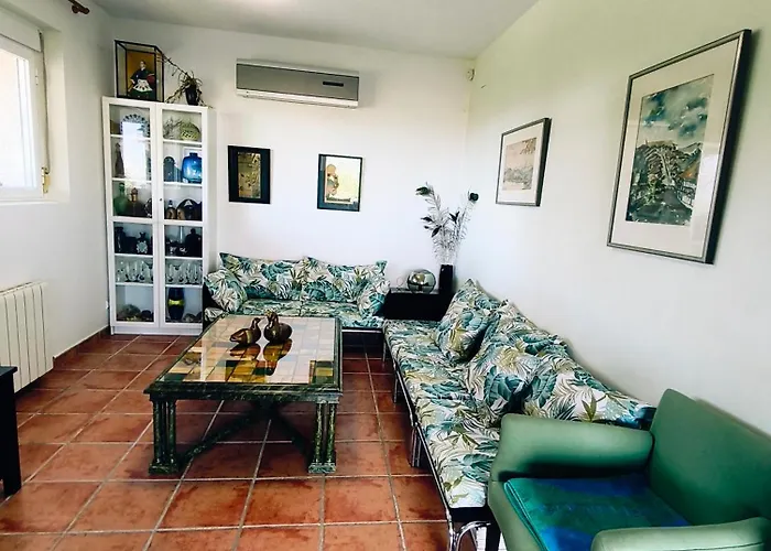 Bellavista De Gredos * Madrigal de la Vera