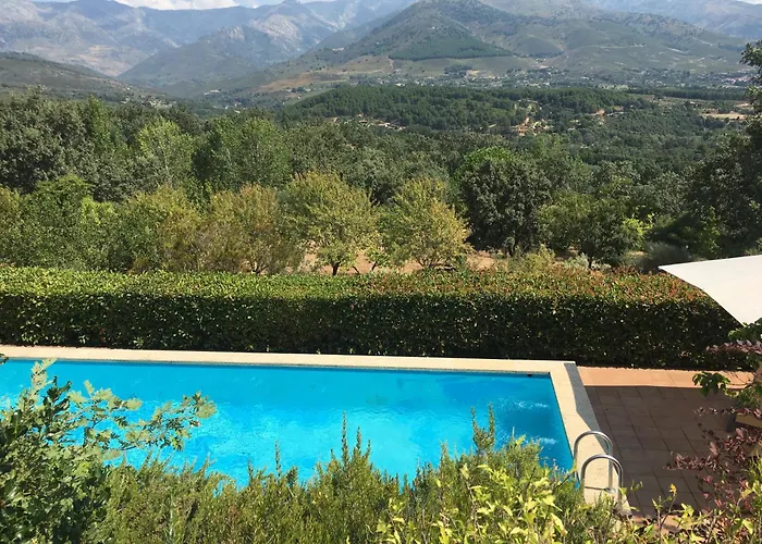 Bellavista De Gredos * Мадригаль-де-ла-Вера